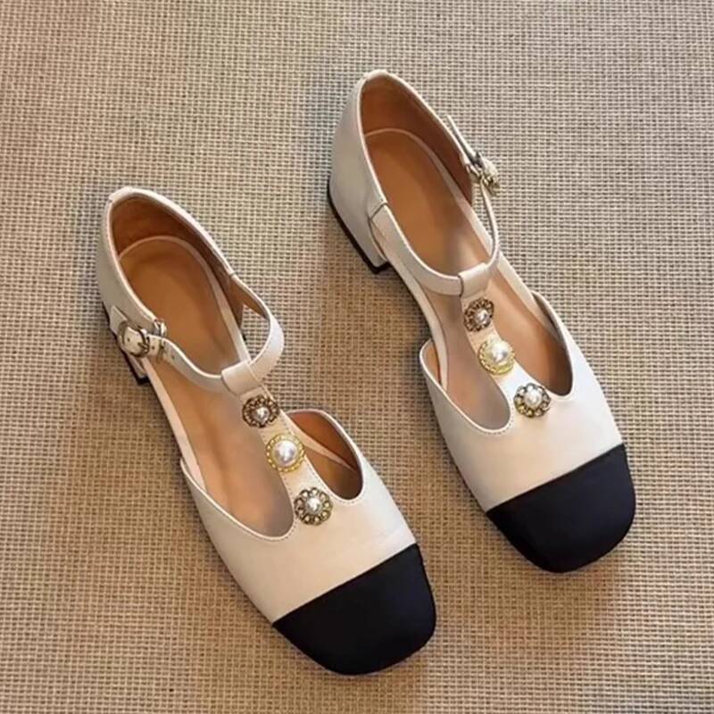Женские босоножки на каблуке с – обзор и цена Casual Sandal Leather